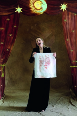  Lou, Hoyer, Künstlerin