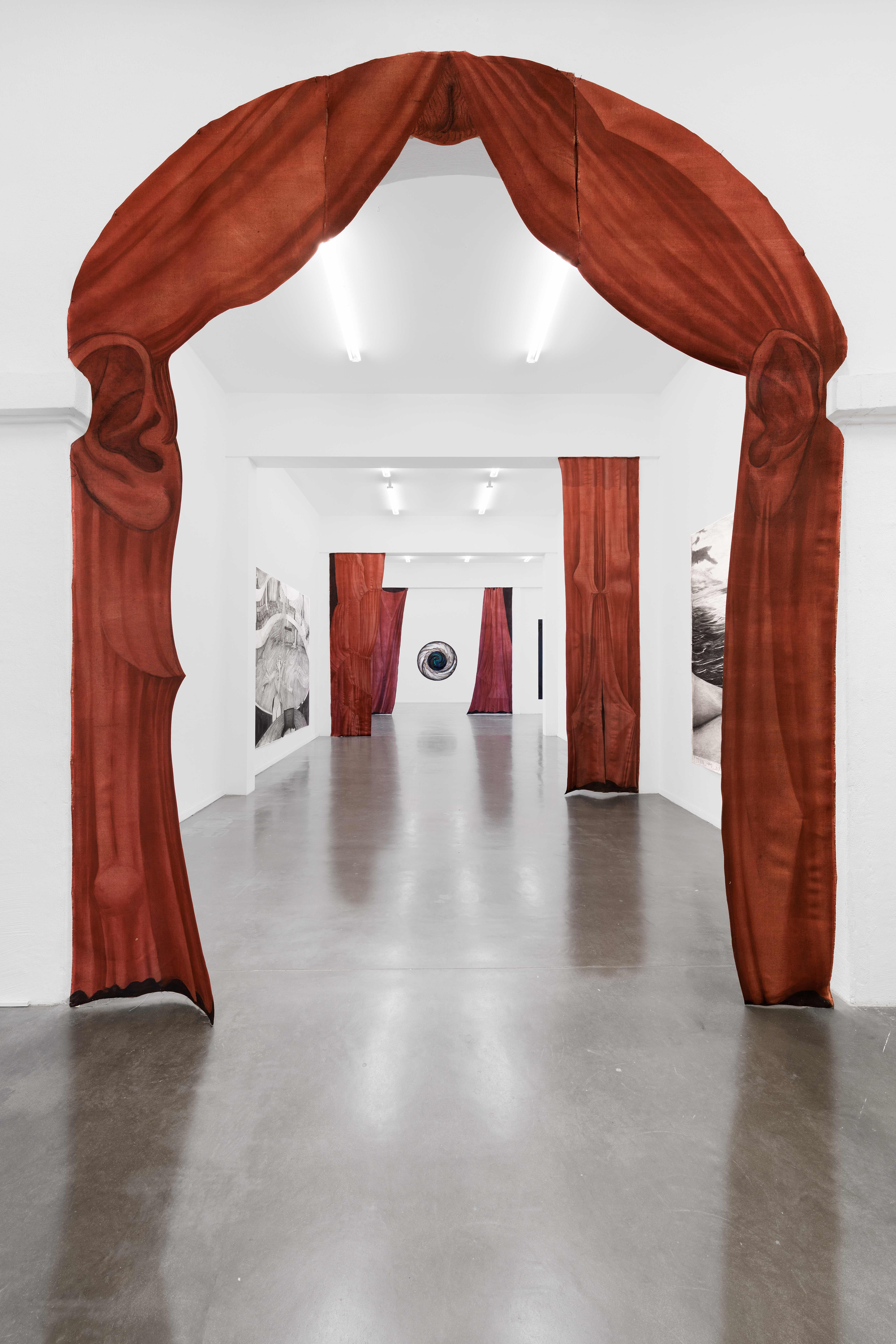  Lou, Hoyer, Künstlerin